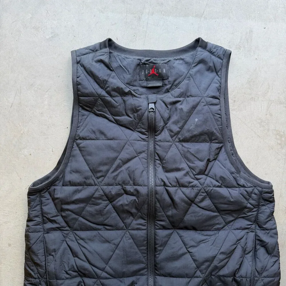 Jordan Mens L Golf Gilet Puffer Vest Jacket Sail Black Jumpman FB3265 Quilted